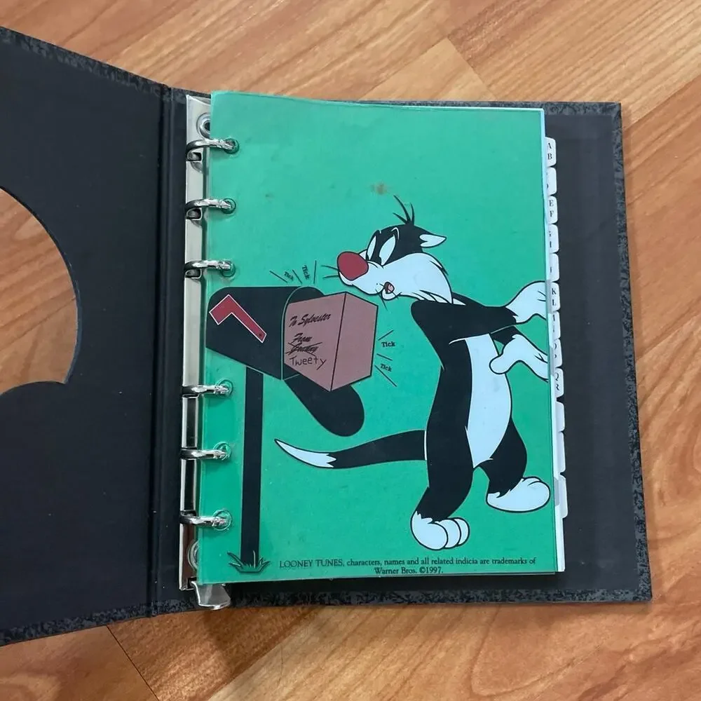 1997 Retro Looney Tunes Address‎ Book
